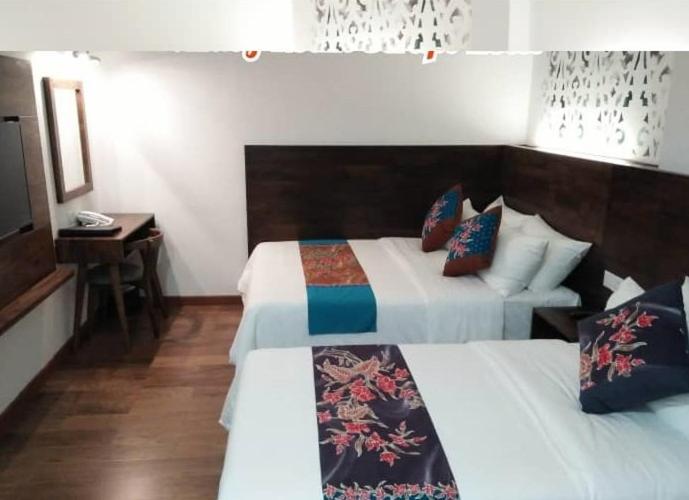 Serapi Hotel Kuching Zewnętrze zdjęcie