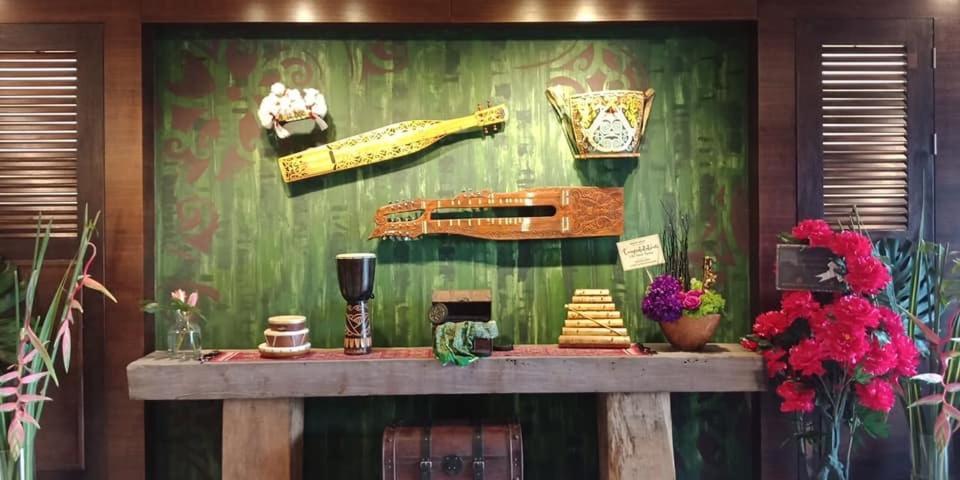 Serapi Hotel Kuching Zewnętrze zdjęcie